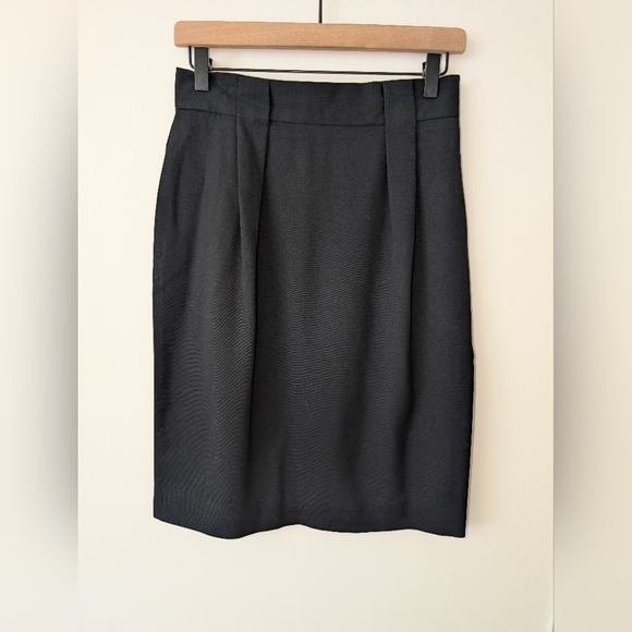 Vintage Jones New York Womens 8 Straight Skirt 100% Wool Black Classic Office - Picture 1 of 5